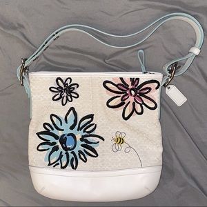 NWOT Rare Signature Floral & Bee Coach Purse White Crossbody Handbag F10871